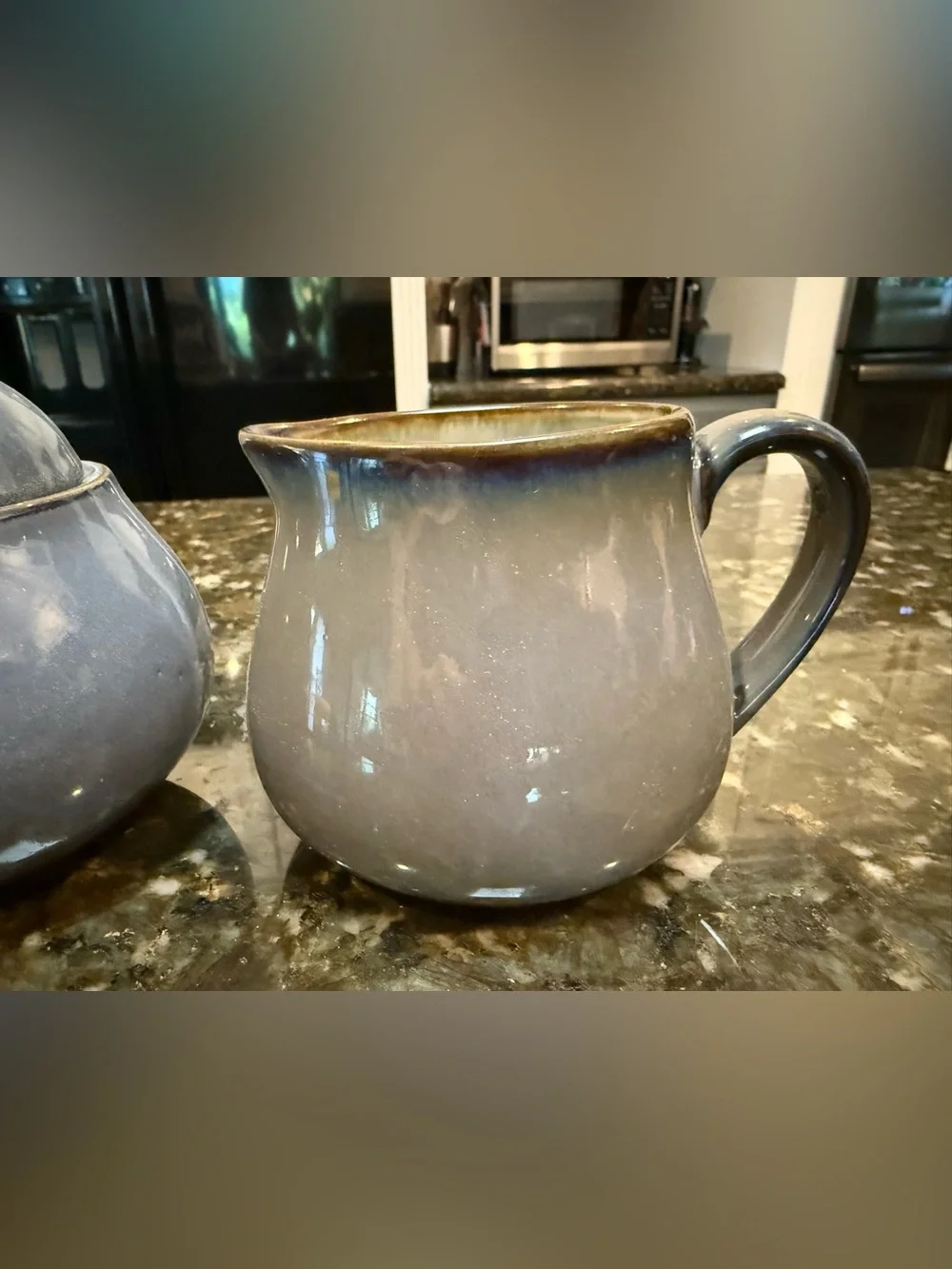 Coffee creamer/sugar set